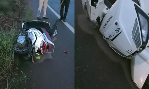 ಹುಬ್ಬಳ್ಳಿ: ಸ್ಕೂಟರ್‌ ಗೆ ಅಪರಿಚಿತ ವಾಹನ ಢಿಕ್ಕಿ; ಇಬ್ಬರು ಮೃತ್ಯು