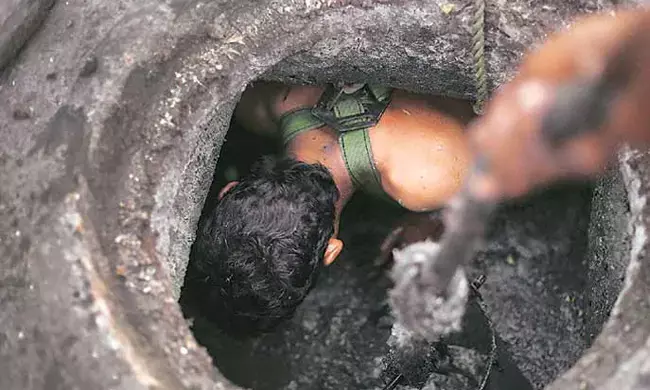 ಬಿಹಾರದಲ್ಲಿ ಶೌಚಗುಂಡಿಯಲ್ಲಿ ವಿಷಾನಿಲದಿಂದ ಮೂವರು ಮೃತ್ಯು