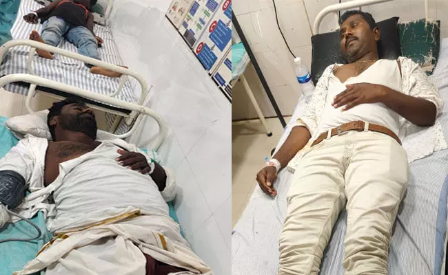 ಕೊಪ್ಪಳ | ಮನೆಯ ಪಕ್ಕದಲ್ಲೇ ಸಾರ್ವಜನಿಕ ಶೌಚಾಲಯ ನಿರ್ಮಾಣ : ವಿರೋಧಿಸಿದ್ದಕ್ಕೆ ದಲಿತರ ಮೇಲೆ ಹಲ್ಲೆ ಕೊಪ್ಪಳ | ಮನೆಯ ಪಕ್ಕದಲ್ಲೇ ಸಾರ್ವಜನಿಕ ಶೌಚಾಲಯ ನಿರ್ಮಾಣ : ವಿರೋಧಿಸಿದ್ದಕ್ಕೆ ದಲಿತರ ಮೇಲೆ ಹಲ್ಲೆ