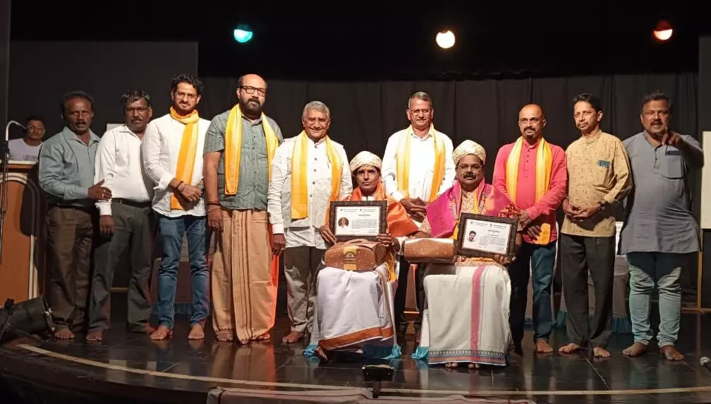 ಅರ್ಹ ವ್ಯಕ್ತಿಗಳಿಗೆ ಪ್ರಶಸ್ತಿ ದೊರೆತಾಗ ಪ್ರಶಸ್ತಿಗೆ ಗೌರವ ಹೆಚ್ಚಳ: ಡಾ. ತಲ್ಲೂರು ಶಿವರಾಮ ಶೆಟ್ಟಿ ಅರ್ಹ ವ್ಯಕ್ತಿಗಳಿಗೆ ಪ್ರಶಸ್ತಿ ದೊರೆತಾಗ ಪ್ರಶಸ್ತಿಗೆ ಗೌರವ ಹೆಚ್ಚಳ: ಡಾ. ತಲ್ಲೂರು ಶಿವರಾಮ ಶೆಟ್ಟಿ