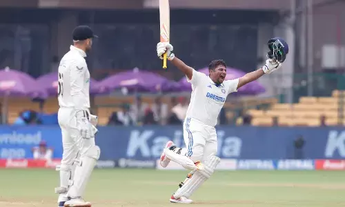 ನ್ಯೂಝಿಲ್ಯಾಂಡ್‌ ವಿರುದ್ದದ ಟೆಸ್ಟ್‌ | ಚೊಚ್ಚಲ ಟೆಸ್ಟ್‌ ಶತಕ ಬಾರಿಸಿದ ಭಾರತದ ಸರ್ಫರಾಝ್‌ ಖಾನ್‌