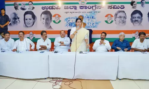 ಪಂಚಾಯತ್‌ರಾಜ್ ವ್ಯವಸ್ಥೆಯನ್ನು ಬಲಪಡಿಸುವುದು ಇಂದಿನ ಆದ್ಯತೆ: ಪರಿಷತ್ ಉಪಚುನಾವಣಾ ಉಸ್ತುವಾರಿಗಳ ಸಭೆಯಲ್ಲಿ ಸಚಿವೆ ಹೆಬ್ಬಾಳ್ಕರ್