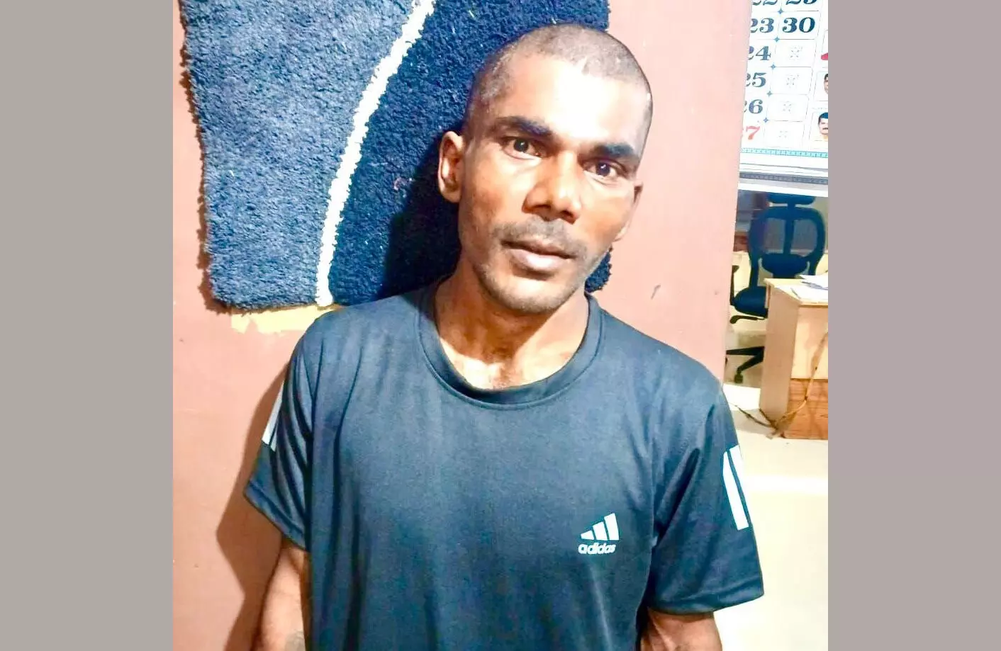 ಕಲಬುರಗಿ | ಕಟ್ಟಿಗೆಯಿಂದ ಹೊಡೆದು ತಾಯಿಯ ಕೊಲೆ: ಆರೋಪಿ ಪುತ್ರನ ಬಂಧನ ಕಲಬುರಗಿ | ಕಟ್ಟಿಗೆಯಿಂದ ಹೊಡೆದು ತಾಯಿಯ ಕೊಲೆ: ಆರೋಪಿ ಪುತ್ರನ ಬಂಧನ