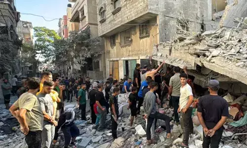 ಗಾಝಾ | ಇಸ್ರೇಲ್ ದಾಳಿಯಲ್ಲಿ 73 ಮಂದಿ ಬಲಿ