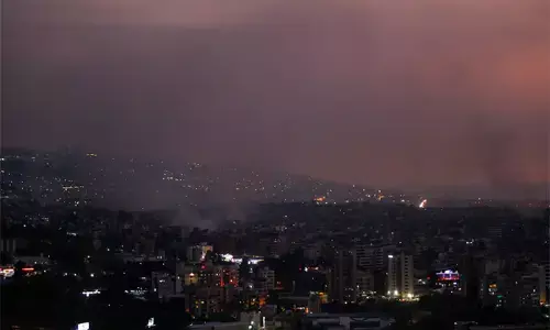 ಇಸ್ರೇಲ್ ನತ್ತ ಹಿಜ್ಬುಲ್ಲಾ ಸರಣಿ ಕ್ಷಿಪಣಿ ದಾಳಿ | ಹಿಜ್ಬುಲ್ಲಾ ಗುಪ್ತಚರ ಪ್ರಧಾನ ಕಚೇರಿ ಮೇಲೆ ಇಸ್ರೇಲ್ ಪ್ರತಿದಾಳಿ