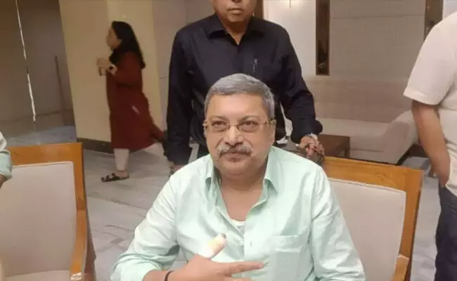 ವಕ್ಫ್ ಮಸೂದೆ ಕುರಿತ ಸಂಸದೀಯ ಸಮಿತಿ ಸಭೆಯಲ್ಲಿ ಜಟಾಪಟಿ : ಟಿಎಂಸಿ ಸಂಸದ ಕಲ್ಯಾಣ್ ಬ್ಯಾನರ್ಜಿ ಕೈಗೆ ಗಾಯ