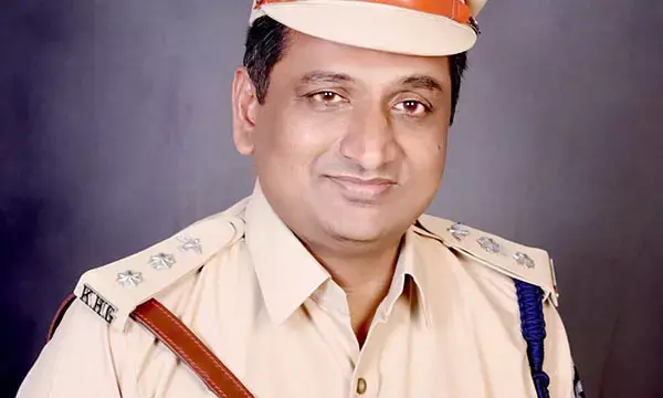 ಉಡುಪಿ ಜಿಲ್ಲಾ ಗೃಹರಕ್ಷಕ ದಳದ ಸಮಾದೇಷ್ಟರಾಗಿ ಡಾ.ರೋಶನ್‌ ಕುಮಾರ್ ಅಧಿಕಾರ ಸ್ವೀಕಾರ