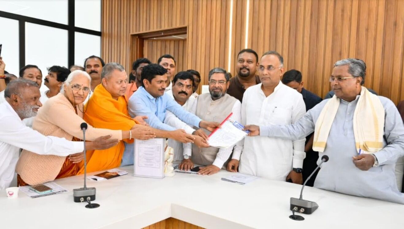 ‘ಸಾಮಾಜಿಕ, ಆರ್ಥಿಕ ಸಮೀಕ್ಷಾ ವರದಿ’ ಜಾರಿಗೊಳಿಸುವಂತೆ ಸಿಎಂಗೆ ಮನವಿ