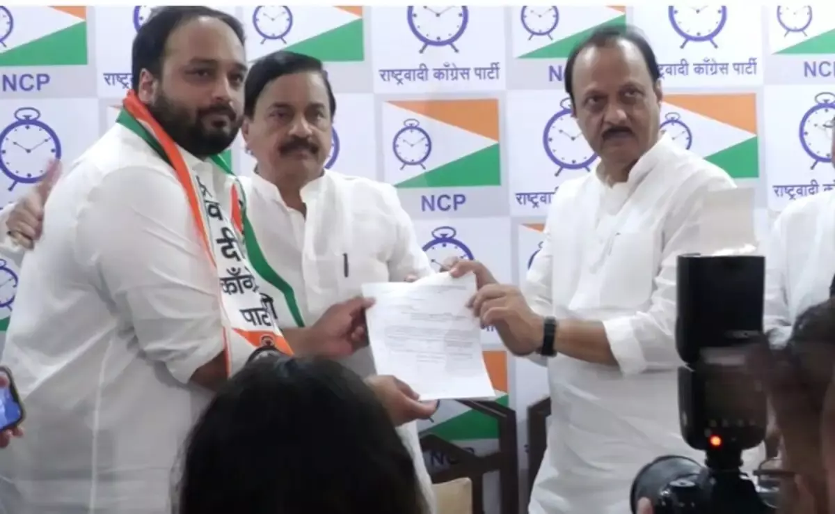 ಬಾಬಾ ಸಿದ್ದೀಕಿ ಪುತ್ರ ಜೀಶನ್ ಸಿದ್ದೀಕಿ ಎನ್ ಸಿಪಿಗೆ ಸೇರ್ಪಡೆ: ಬಾಂದ್ರಾ ಪೂರ್ವದಿಂದ ಸ್ಪರ್ಧೆ