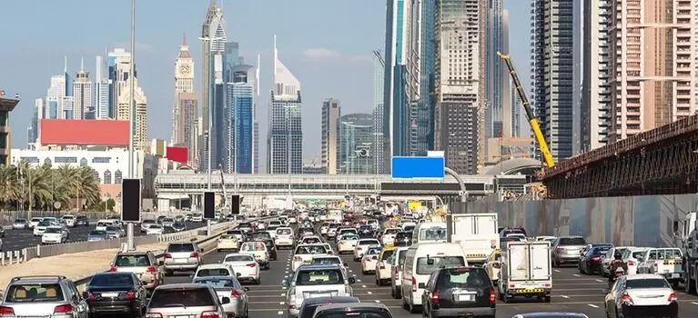 ಸಂಚಾರಿ ನಿಯಮ ಬಿಗಿಗೊಳಿಸಿದ ದುಬೈ | ಸಂಚಾರ ನಿಯಮ ಉಲ್ಲಂಘನೆ ಮಾಡಿದ್ರೆ 30 ದಿನ ವಾಹನ ವಶಕ್ಕೆ! ಸಂಚಾರಿ ನಿಯಮ ಬಿಗಿಗೊಳಿಸಿದ ದುಬೈ | ಸಂಚಾರ ನಿಯಮ ಉಲ್ಲಂಘನೆ ಮಾಡಿದ್ರೆ 30 ದಿನ ವಾಹನ ವಶಕ್ಕೆ!