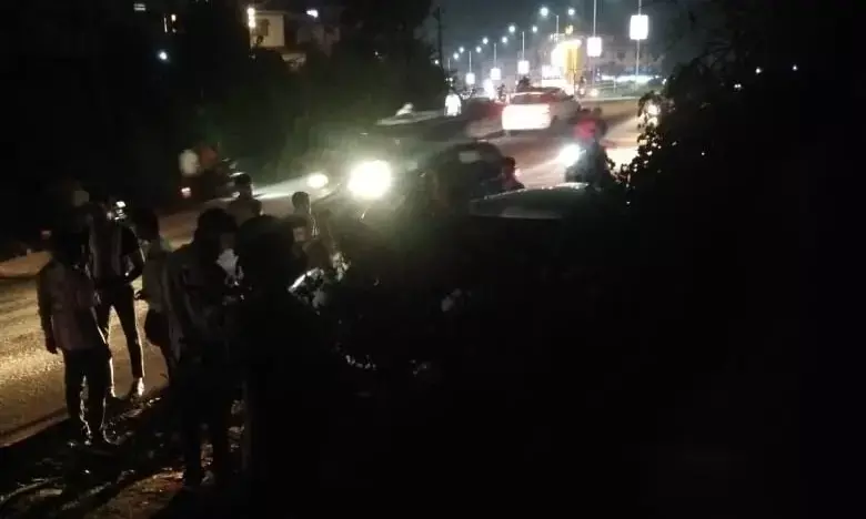 ಮಣಿಪಾಲ: ತುಳು ನಾಟಕ ಕಲಾವಿದರ ಕಾರು ಅಪಘಾತ