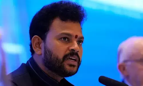 ಹುಸಿ ಬಾಂಬ್ ಕರೆ | ಅಪರಾಧಿಗಳನ್ನು ನೋ ಪ್ಲೈ ಪಟ್ಟಿಗೆ ಸೇರಿಸಲು ಕೇಂದ್ರ ಸರಕಾರದಿಂದ ಕ್ರಮ : ನಾಗರಿಕ ವಿಮಾನ ಯಾನ ಸಚಿವ ನಾಯ್ಡು