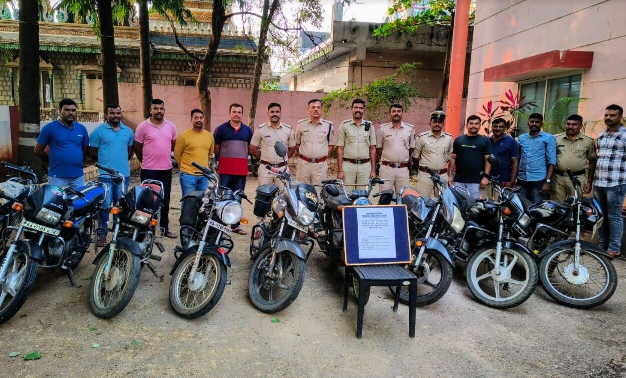 ಚಿಕ್ಕಮಗಳೂರು | ಬೈಕ್ ಕಳ್ಳತನ ಮಾಡುತ್ತಿದ್ದ ಆರೋಪಿಯ ಬಂಧನ : 9 ಬೈಕ್‍ಗಳು ವಶಕ್ಕೆ