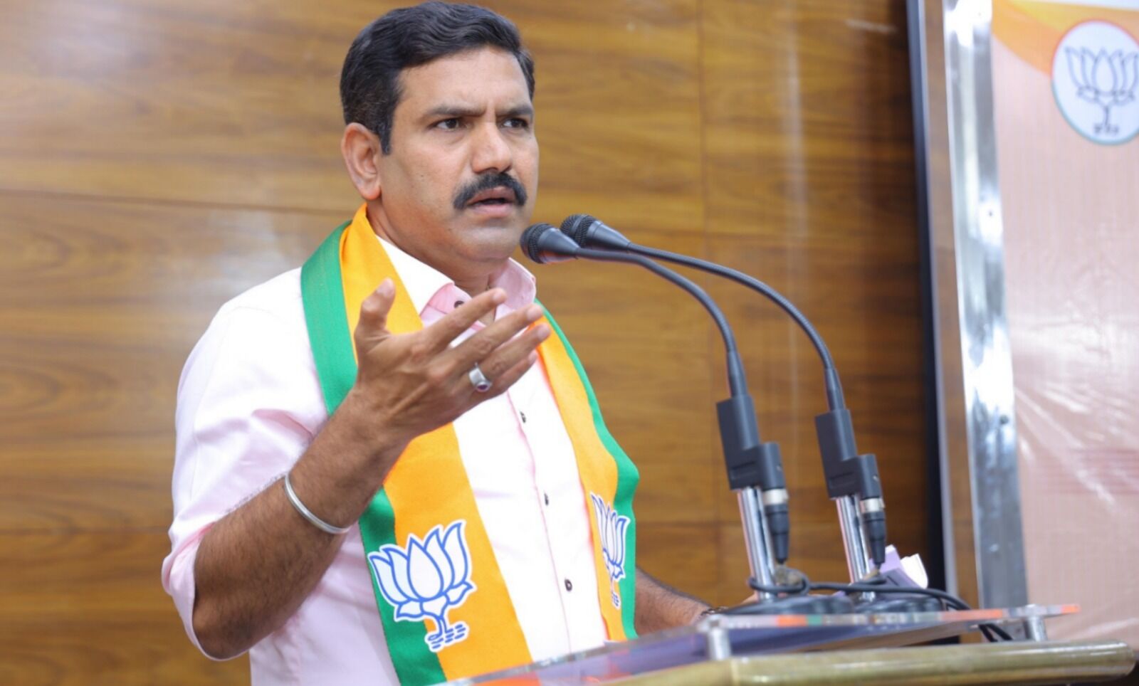 ಕಾಂಗ್ರೆಸ್ ಸರಕಾರ ಬಂದ ಬಳಿಕ ಅಭಿವೃದ್ಧಿ ಬಗ್ಗೆ ಚರ್ಚೆ ನಡೆಯುತ್ತಿಲ್ಲ : ವಿಜಯೇಂದ್ರ