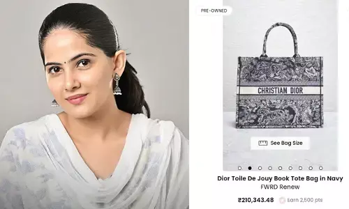 ದುಬಾರಿ ಲೆದರ್ ಬ್ಯಾಗ್ ಬಳಸಿದ ಜಯ ಕಿಶೋರಿ | ಆಧ್ಯಾತ್ಮಿಕ ಪ್ರವಚನಕಾರ್ತಿಯ ಐಷಾರಾಮಿ ಜೀವನಶೈಲಿಗೆ ಟೀಕೆ