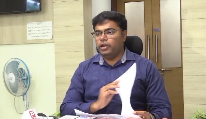 ವಕ್ಪ್‌ ಆಸ್ತಿ ವಿವಾದ | ನೋಟಿಸ್ ಕೊಟ್ಟ ತಕ್ಷಣ ಖಾತಾ ಬದಲಾವಣೆ ಆಗಲ್ಲ : ವಿಜಯಪುರ ಡಿ.ಸಿ. ಭೂಬಾಲನ್