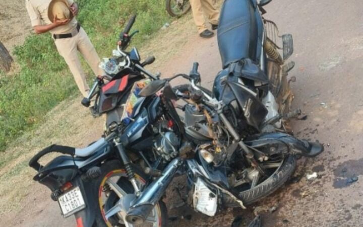 ಯಾದಗಿರಿ | ಎರಡು ಬೈಕ್‌ಗಳ ನಡುವೆ ಮುಖಾಮುಖಿ ಢಿಕ್ಕಿ : ಸವಾರ ಮೃತ್ಯು, ಇನ್ನೋರ್ವ ಗಂಭೀರ