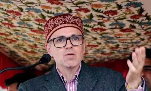 ಕೇಂದ್ರಾಡಳಿತ ಸ್ಥಾನಮಾನ ತಾತ್ಕಾಲಿಕ ವ್ಯವಸ್ಥೆ | ಅಧಿಕಾರಿಗಳಿಗೆ ಉಮರ್ ಅಬ್ದುಲ್ಲಾ ಎಚ್ಚರಿಕೆ