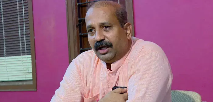 ಮಹಾಲಕ್ಷ್ಮೀ ಬ್ಯಾಂಕ್ ಹಗರಣದ ಬಗ್ಗೆ ತನಿಖೆಗೆ ರಘುಪತಿ ಭಟ್ ಆಗ್ರಹ ಮಹಾಲಕ್ಷ್ಮೀ ಬ್ಯಾಂಕ್ ಹಗರಣದ ಬಗ್ಗೆ ತನಿಖೆಗೆ ರಘುಪತಿ ಭಟ್ ಆಗ್ರಹ