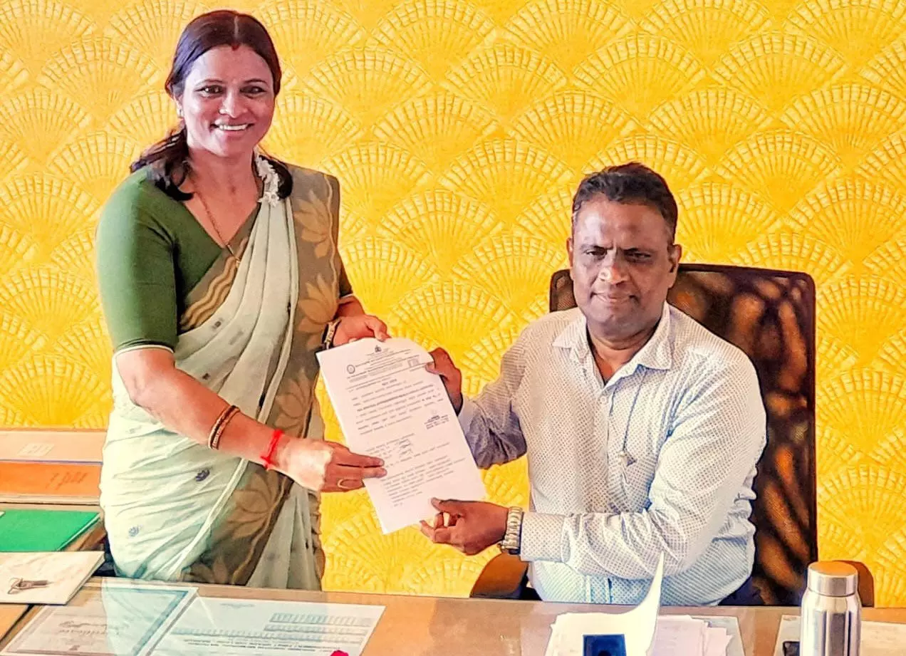 ಬಾರಕೂರು ಸರಕಾರಿ ಪದವಿ ಕಾಲೇಜಿನ ಪ್ರಾಂಶುಪಾಲರಾಗಿ ಪ್ರೊ.ಭಾಸ್ಕರ ಶೆಟ್ಟಿ ಅಧಿಕಾರ ಸ್ವೀಕಾರ ಬಾರಕೂರು ಸರಕಾರಿ ಪದವಿ ಕಾಲೇಜಿನ ಪ್ರಾಂಶುಪಾಲರಾಗಿ ಪ್ರೊ.ಭಾಸ್ಕರ ಶೆಟ್ಟಿ ಅಧಿಕಾರ ಸ್ವೀಕಾರ