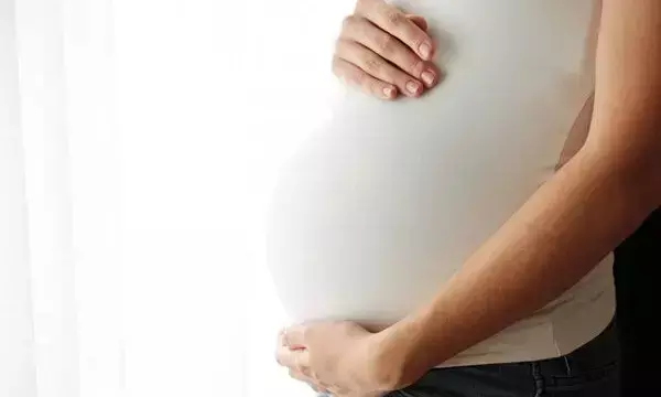 ಗರ್ಭಿಣಿ ಉದ್ಯೋಗಿಗೆ ರಜೆ ಮಂಜೂರು ಮಾಡದ ಮಕ್ಕಳ ಕಲ್ಯಾಣಾಧಿಕಾರಿಯನ್ನು ಕರ್ತವ್ಯದಿಂದ ಬಿಡುಗಡೆಗೊಳಿಸಿದ ಒಡಿಶಾ ಸರಕಾರ