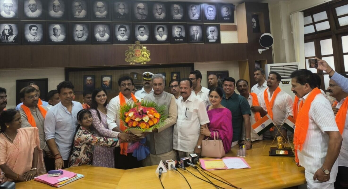 ವಿಧಾನ ಪರಿಷತ್ ನೂತನ ಸದಸ್ಯರಾಗಿ ಕಿಶೋರ್ ಕುಮಾರ್ ಪುತ್ತೂರು ಪ್ರಮಾಣವಚನ ಸ್ವೀಕಾರ