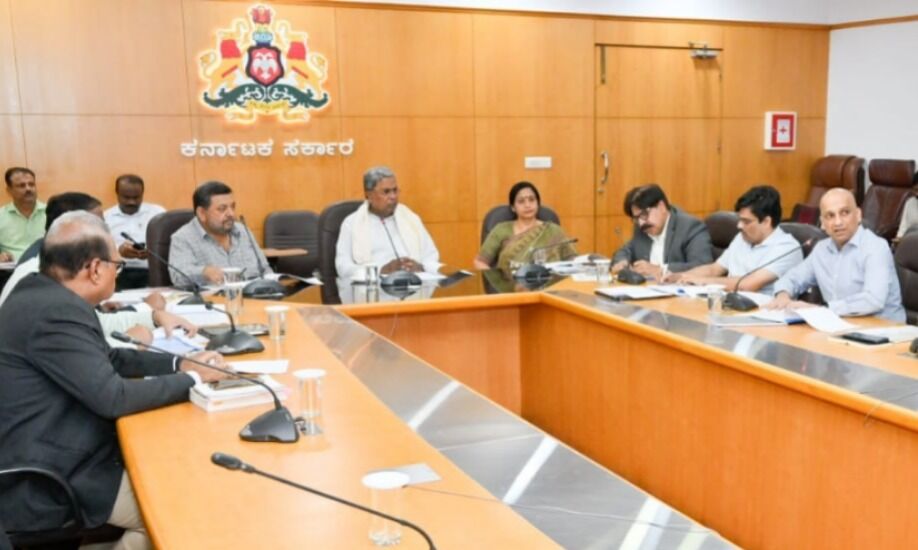 ಅರಣ್ಯ ಇಲಾಖೆಯೊಂದಿಗಿನ ಗೊಂದಲಗಳನ್ನು ನಿವಾರಿಸಿಕೊಂಡು ರಾಜಸ್ವ ಸಂಗ್ರಹಣೆಗೆ ಕ್ರಮ ಕೈಗೊಳ್ಳಿ : ಸಿಎಂ