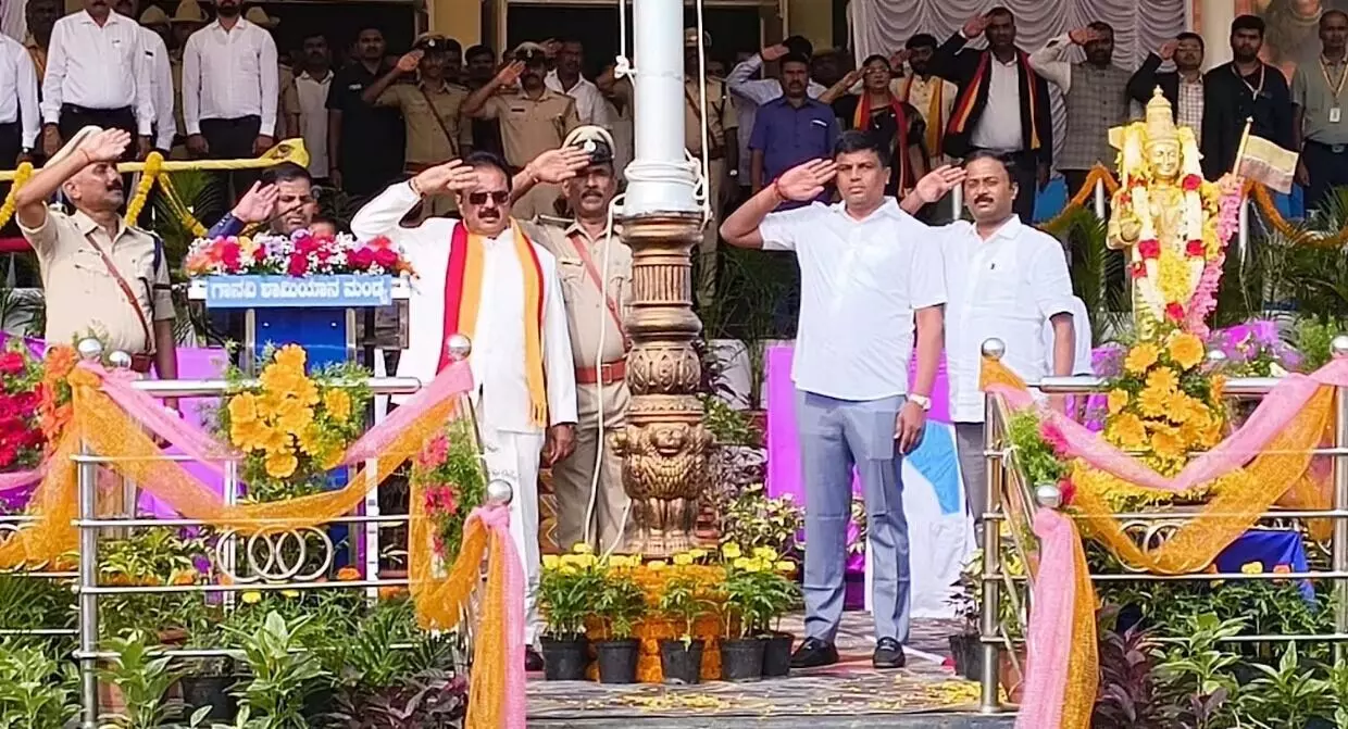 Photo of  N. Chaluvarayaswamy