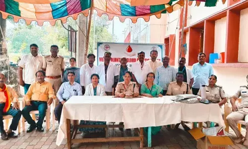 ಕಲಬುರಗಿ | ಕಾರಾಗೃಹದಲ್ಲಿ ಕನ್ನಡ ರಾಜ್ಯೋತ್ಸವ ಆಚರಣೆ : ಅಧಿಕಾರಿ-ಸಿಬ್ಬಂದಿಯಿಂದ ರಕ್ತದಾನ