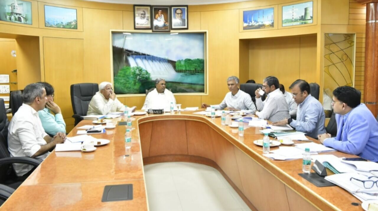 ವಕ್ಫ್ | ರೈತರಿಗೆ ನೀಡಿರುವ ನೋಟಿಸ್ ತಕ್ಷಣ ವಾಪಸ್ : ಅಧಿಕಾರಿಗಳಿಗೆ ಸಿಎಂ  ಸೂಚನೆ