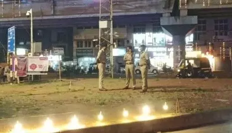 ಸುರತ್ಕಲ್‌| ಪೊಲೀಸ್‌ ಉಪ ಆಯುಕ್ತರ ಎದುರಲ್ಲೇ ರಸ್ತೆ ಬಂದ್‌ ಮಾಡಿ ಫುಡ್‌ ಫೆಸ್ಟ್‌, ಸಂಗೀತ ರಸಮಂಜರಿ