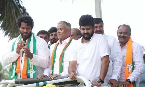 Photo of  nikhil,V. Somanna,Pratap Simha