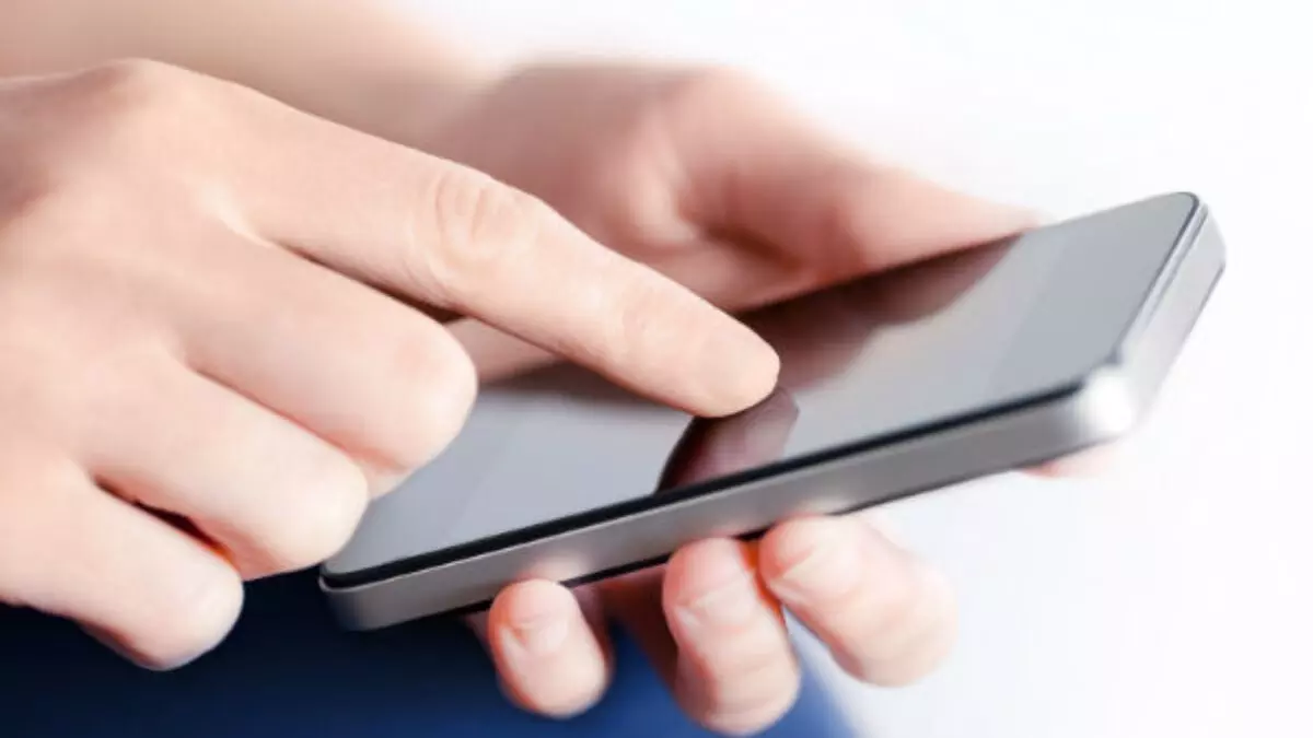 ಉಪ್ಪಿನಂಗಡಿ: ಅಶ್ಲೀಲ ವೀಡಿಯೊ ಮೂಲಕ ವಿದ್ಯಾರ್ಥಿಯಿಂದ ಹಣ ಕೀಳಲು ಯತ್ನ ಉಪ್ಪಿನಂಗಡಿ: ಅಶ್ಲೀಲ ವೀಡಿಯೊ ಮೂಲಕ ವಿದ್ಯಾರ್ಥಿಯಿಂದ ಹಣ ಕೀಳಲು ಯತ್ನ