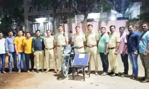 ಕಡೂರು | ಮಹಿಳೆಯಿಂದ ಚಿನ್ನಾಭರಣ ದೋಚಿ ಕೊಲೆ ಯತ್ನ; ಇಬ್ಬರ ಬಂಧನ