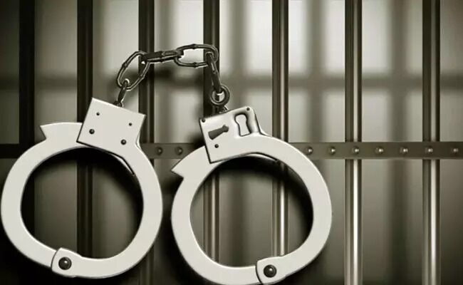 ಬೆಂಗಳೂರು | ಕೆಲಸಕ್ಕಿದ್ದ ಮನೆ ಮಾಲಕನ ಪ್ರಜ್ಞೆ ತಪ್ಪಿಸಿ ಕಳ್ಳತನ : ನೇಪಾಳ ಮೂಲದ ದಂಪತಿ ಬಂಧನ