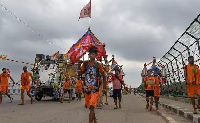 ಕನ್ವರ್ ಮಾರ್ಗ ನಿರ್ಮಾಣಕ್ಕೆ 17,600ಕ್ಕೂ ಹೆಚ್ಚು ಮರಗಳ ಕಡಿತ : NGTಗೆ ತಿಳಿಸಿದ ಸಮಿತಿ ಕನ್ವರ್ ಮಾರ್ಗ ನಿರ್ಮಾಣಕ್ಕೆ 17,600ಕ್ಕೂ ಹೆಚ್ಚು ಮರಗಳ ಕಡಿತ : NGTಗೆ ತಿಳಿಸಿದ ಸಮಿತಿ