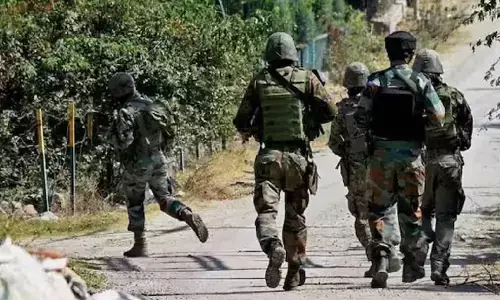 ಜಮ್ಮು-ಕಾಶ್ಮೀರ : ಶಂಕಿತ ಉಗ್ರರೊಂದಿಗೆ ಗುಂಡಿನ ಕಾಳಗ