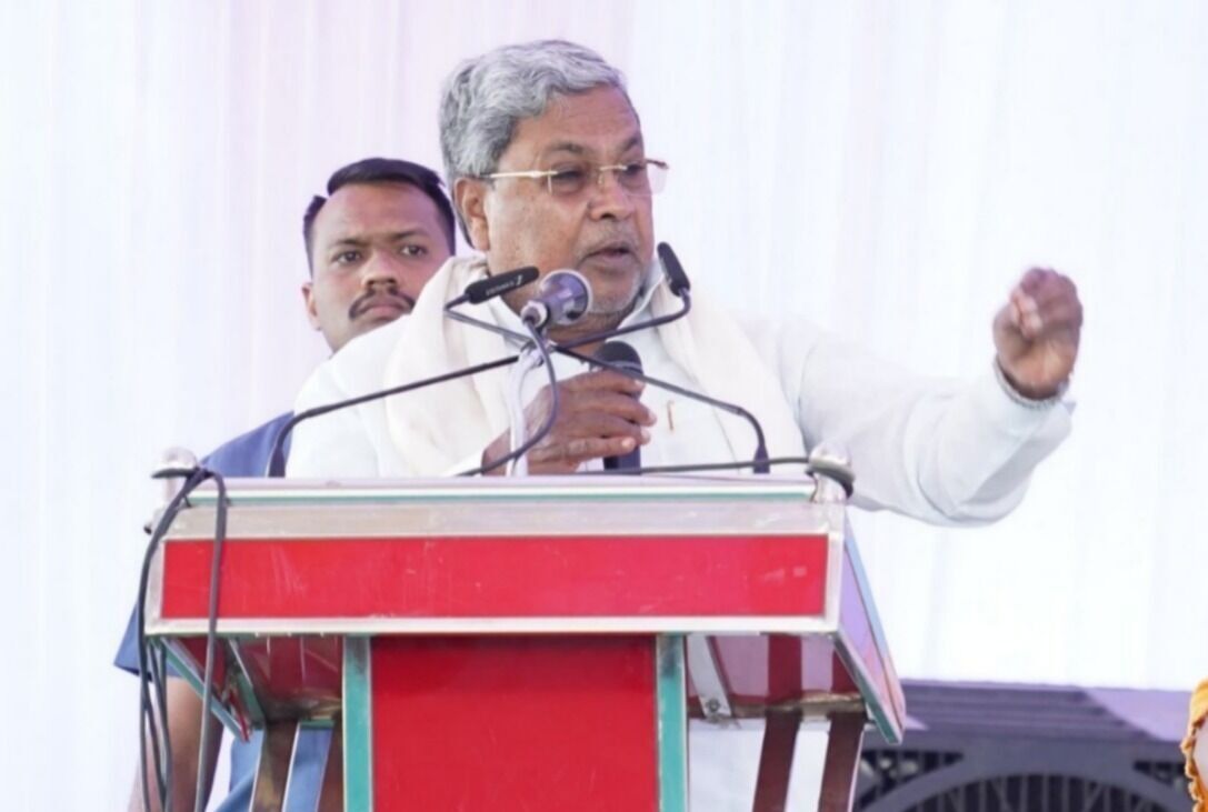 ಸಂಡೂರು ಕ್ಷೇತ್ರದಲ್ಲಿ ಸಿಎಂ ಸಿದ್ದರಾಮಯ್ಯ ಬಿರುಸಿನ ಪ್ರಚಾರ :  ಮೂರು ದಿನದಲ್ಲೇ 18 ಬಹಿರಂಗ ಸಭೆಗಳಲ್ಲಿ ಭಾಗಿ