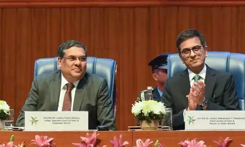 Photo of Sanjeev Khanna, D.Y. Chandrachud