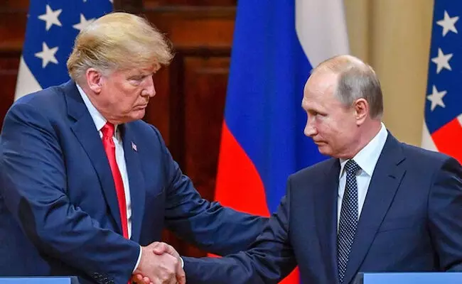 Photo of Trump, Putin Photo of Trump, Putin