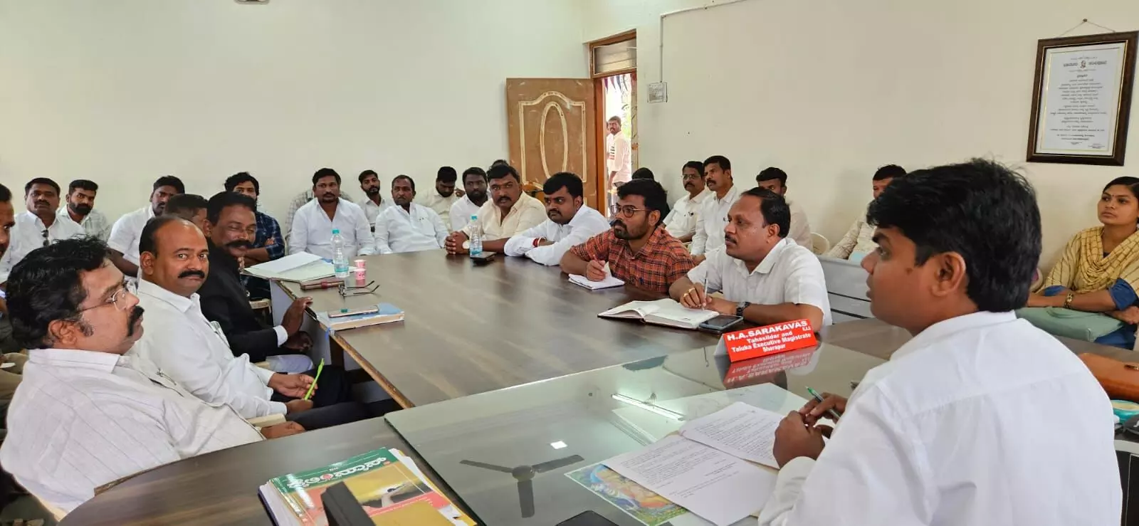 Photo of Metting Photo of Metting