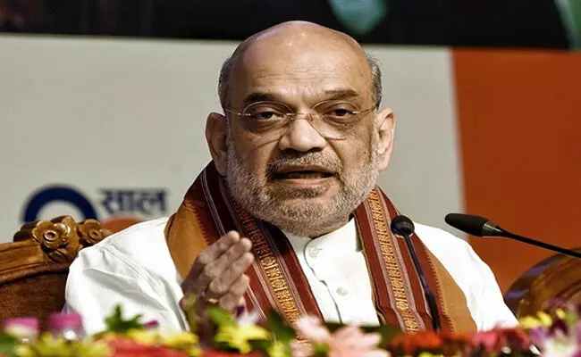 CISFನ ಮಹಿಳಾ ಬೆಟಾಲಿಯನ್ ವಿಮಾನ ನಿಲ್ದಾಣ, ಮೆಟ್ರೊ, ವಿಐಪಿಗಳಿಗೆ ಭದ್ರತೆ ನೀಡಲಿದೆ : ಅಮಿತ್ ಶಾ CISFನ ಮಹಿಳಾ ಬೆಟಾಲಿಯನ್ ವಿಮಾನ ನಿಲ್ದಾಣ, ಮೆಟ್ರೊ, ವಿಐಪಿಗಳಿಗೆ ಭದ್ರತೆ ನೀಡಲಿದೆ : ಅಮಿತ್ ಶಾ