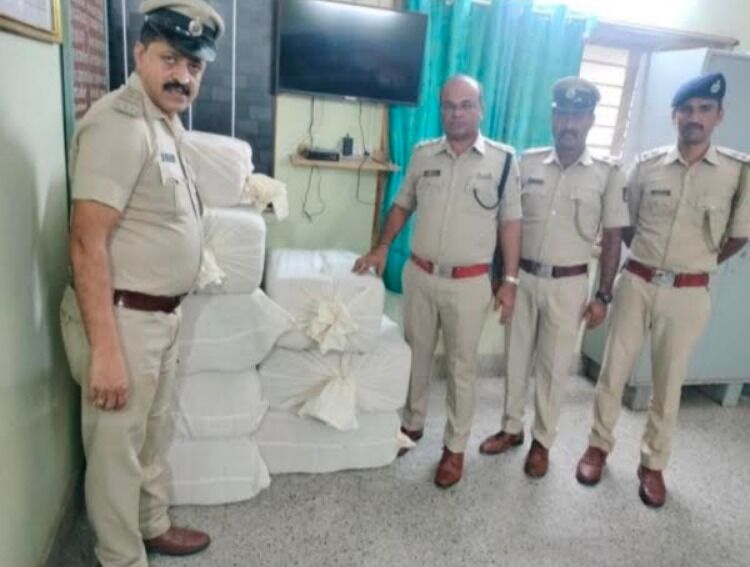 ಮೈಸೂರು | 154 ಕೆ.ಜಿ. ಗಾಂಜಾ ಸಂಗ್ರಹಿಸಿದ್ದ ಇಬ್ಬರ ಬಂಧನ