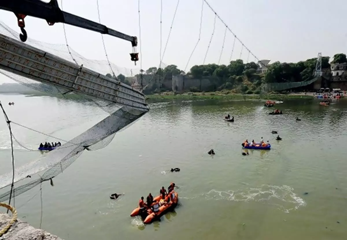 Photo of Morbi bridge