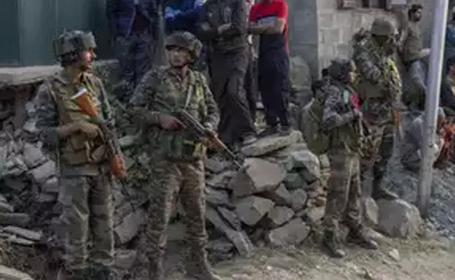 ಉಕ್ರೇನ್ ವಿರುದ್ಧ ಮಾರಕ ಅಸ್ತ್ರ ಬಳಸಲು ರಶ್ಯದ ಯೋಜನೆ; ʼಆಪರೇಷನ್ ಫಾಲ್ಸ್ ಟಾರ್ಗೆಟ್ಗೆ ಸಿದ್ಧತೆ ಉಕ್ರೇನ್ ವಿರುದ್ಧ ಮಾರಕ ಅಸ್ತ್ರ ಬಳಸಲು ರಶ್ಯದ ಯೋಜನೆ; ʼಆಪರೇಷನ್ ಫಾಲ್ಸ್ ಟಾರ್ಗೆಟ್ಗೆ ಸಿದ್ಧತೆ