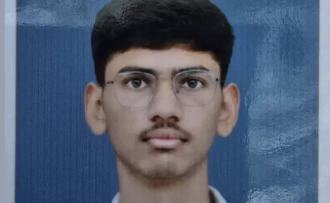 Photo of MBBS student Photo of MBBS student