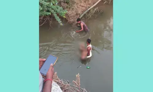 ಯಾದಗಿರಿ | ಹಳ್ಳದಲ್ಲಿ ಸ್ನಾನಕ್ಕಿಳಿದ ಇಬ್ಬರು ಬಾಲಕರು ನೀರಲ್ಲಿ ಮುಳುಗಿ ಮೃತ್ಯು