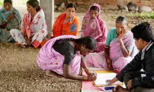 ವಾರದ ಬಡ್ಡಿ ಸಂಘಗಳೆಂಬ ಆಧುನಿಕ ಜೀತ