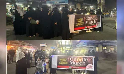 ಬಿ ಸಿ ರೋಡ್: ವಿಮೆನ್ ಇಂಡಿಯಾ ಮೂವ್ಮೆಂಟ್ ವತಿಯಿಂದ ಕ್ಯಾಂಡಲ್‌ ಮಾರ್ಚ್ ‌