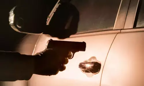 Photo of Night robbery on the street